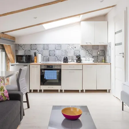 Apartment Mynest Ratajczaka *